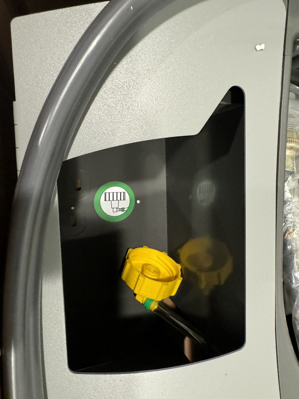 Diversey D5913247 QuattroSelect Dispenser J-Fill Safe Gap 1.5 GPM NEW IN BOX!