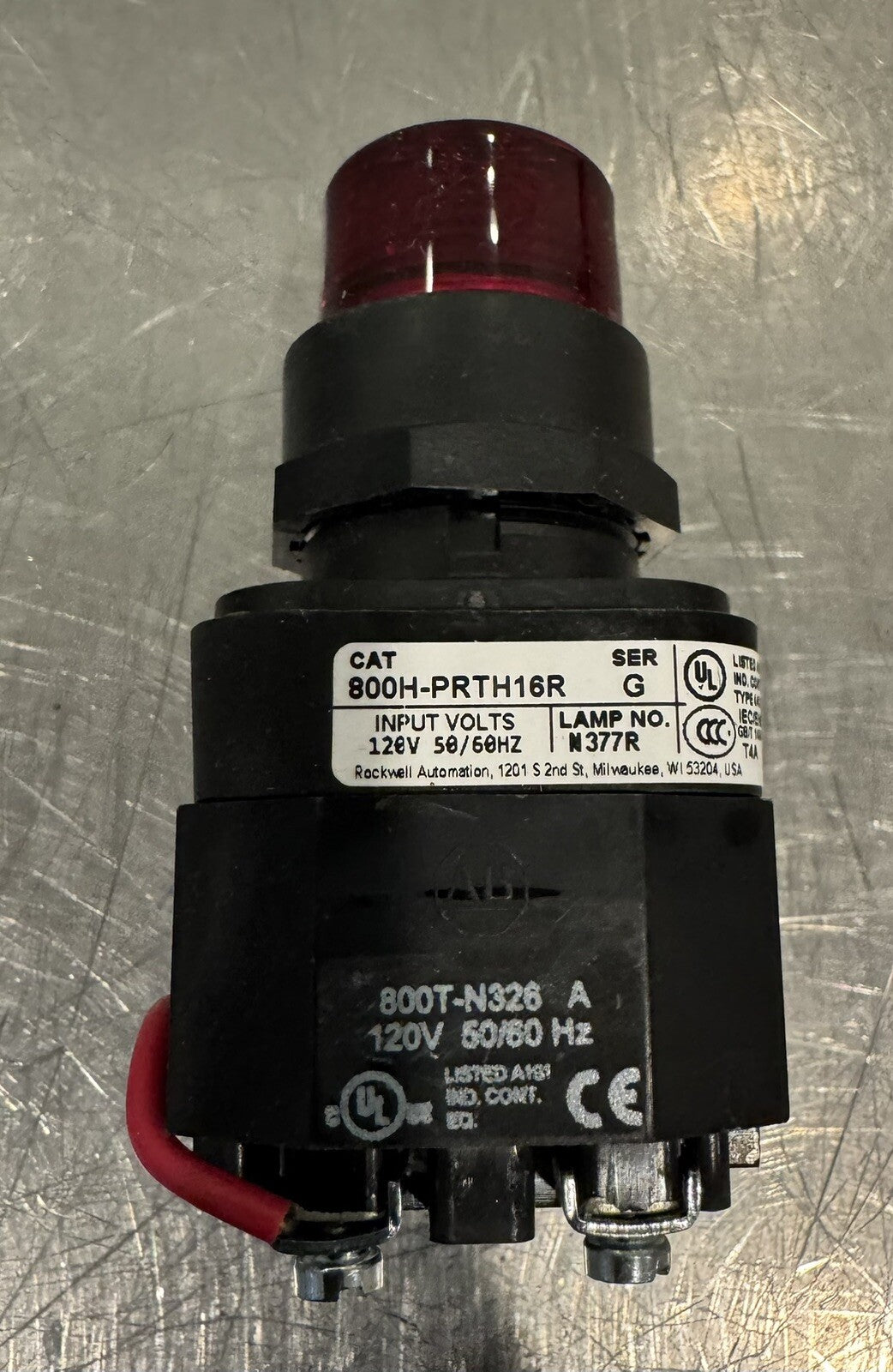 Allen Bradley 800H-PRTH16R Pilot Light 30mm Red Lens Push To Test NEW SHIPS FREE