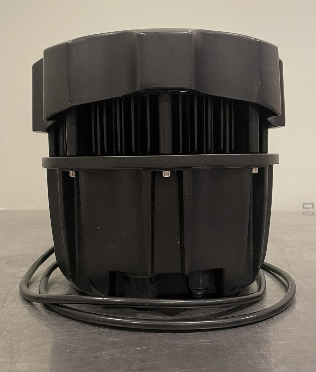 LED Spotlight Heavy Duty Round NEW! FREE SHIPPING!