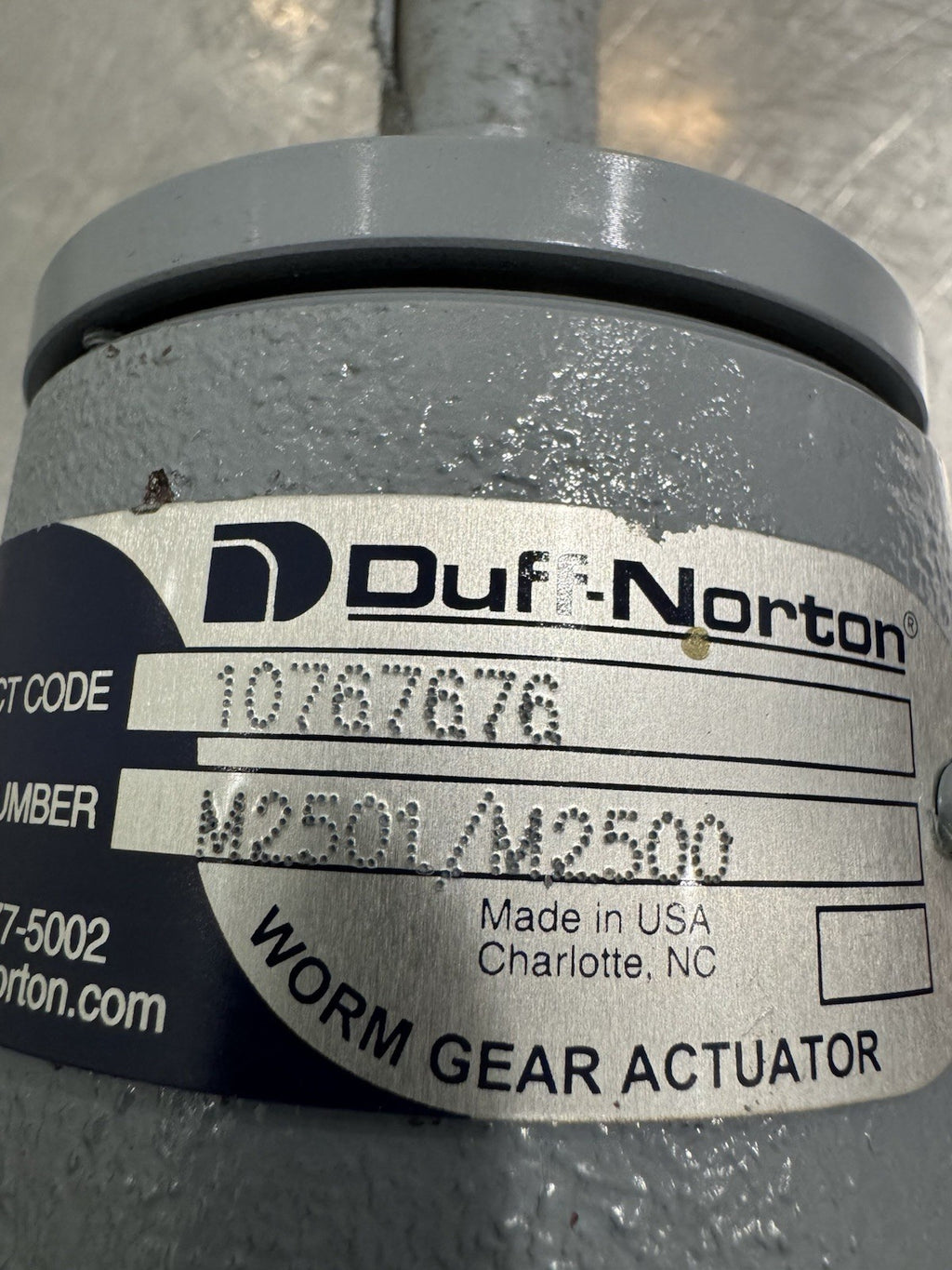 Duff Norton M2501/M2500 Screw Jack Mechanical Worm Gear Actuator 10767676 NEW!