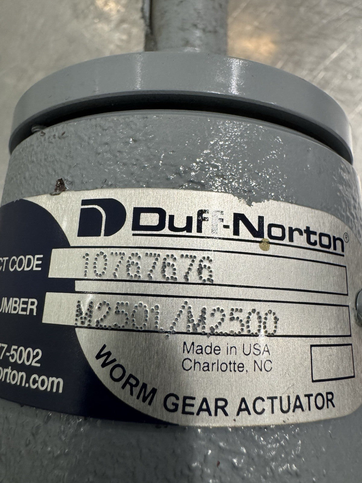 Duff Norton M2501/M2500 Screw Jack Mechanical Worm Gear Actuator 10767676 NEW!