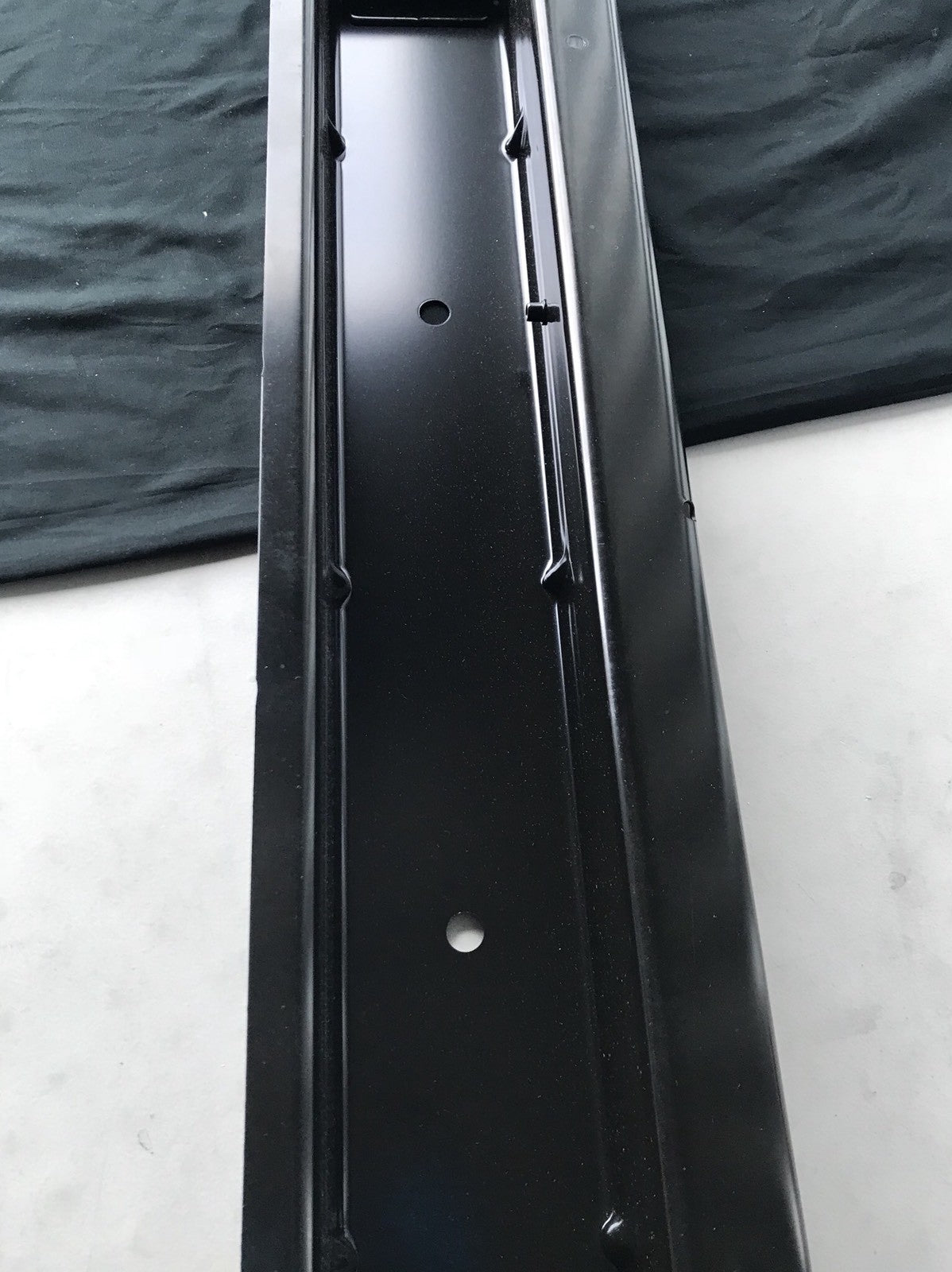 Navistar international 3595088C3 Sill Assembly No Hardware NEW IN BOX
