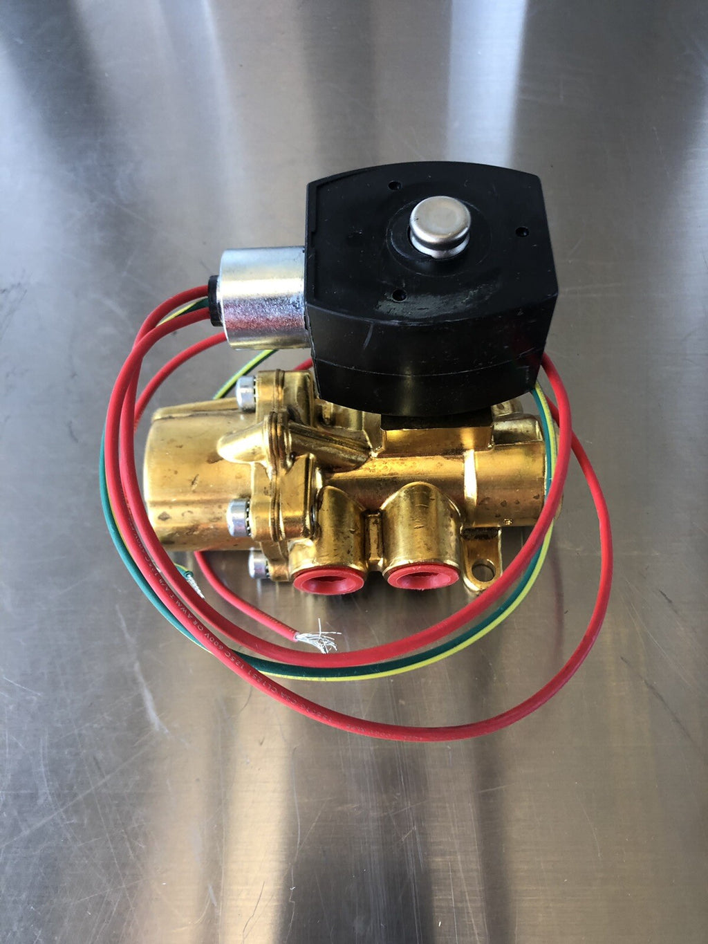 Asco 238614-032-D Solenoid W/ Valve NEW!! FREE SHIPPING!!!