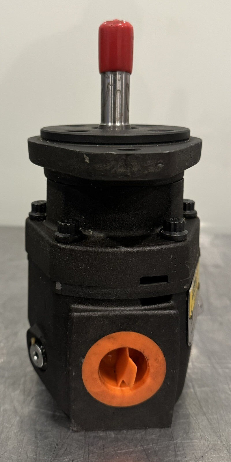 Parker M4B01512S20NB Hydraulic Motor High Speed NEW! FREE SHIPPING!