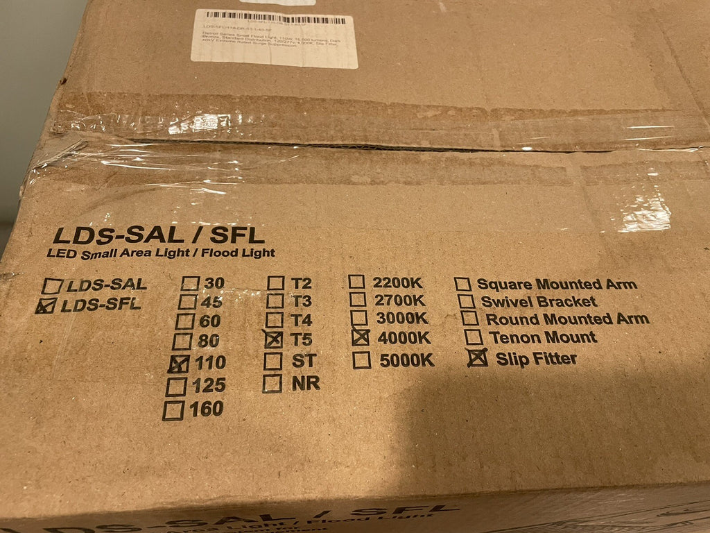 Lumecon LDS-SFL 110W 16,000 Lumens 4000K Slip Fitter Dark Bronze NEW! SHIPS FREE