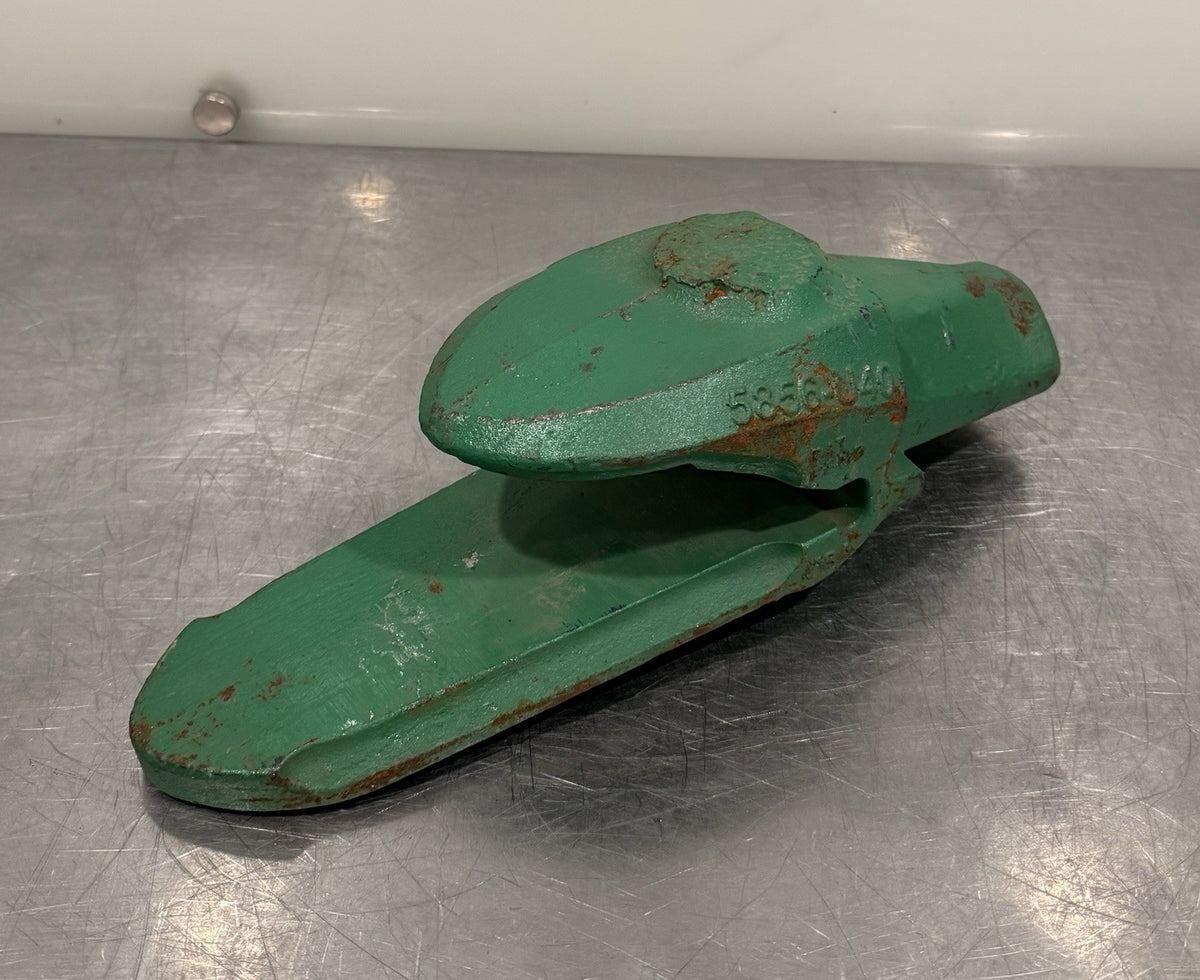 John Deere Esco 5856-U40 Ultralock Tooth Adaptor U40 NEW! SHIPS FREE!