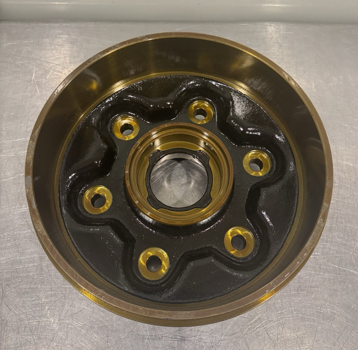 93E3330200 Hub Front Wheel Mitsubishi Forklift Total Source NEW IN BOX!