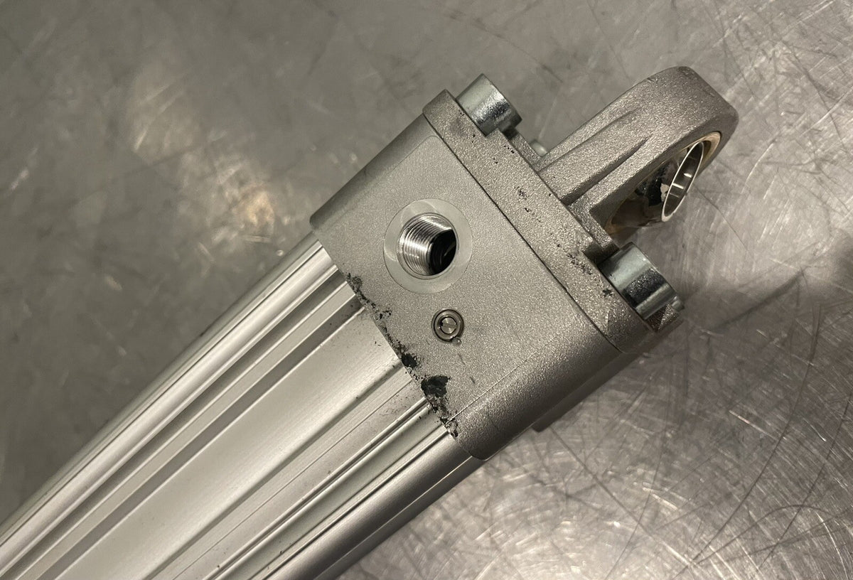 Parker P1F-L050MC-0300-0000 Pneumatic Cylinder P1FL050MC03000000 NEW! SHIPS FREE