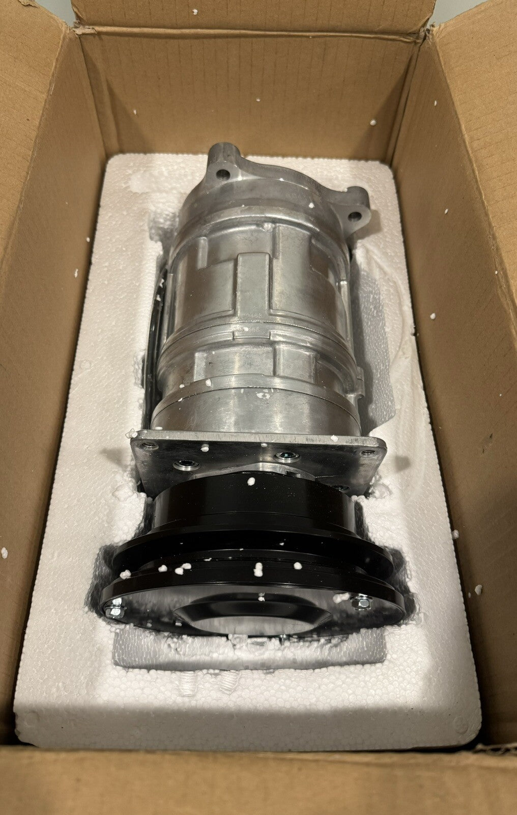 A&I 500-6000 AC Compressor W/ Clutch A6 NEW IN BOX! FREE SHIPPING!