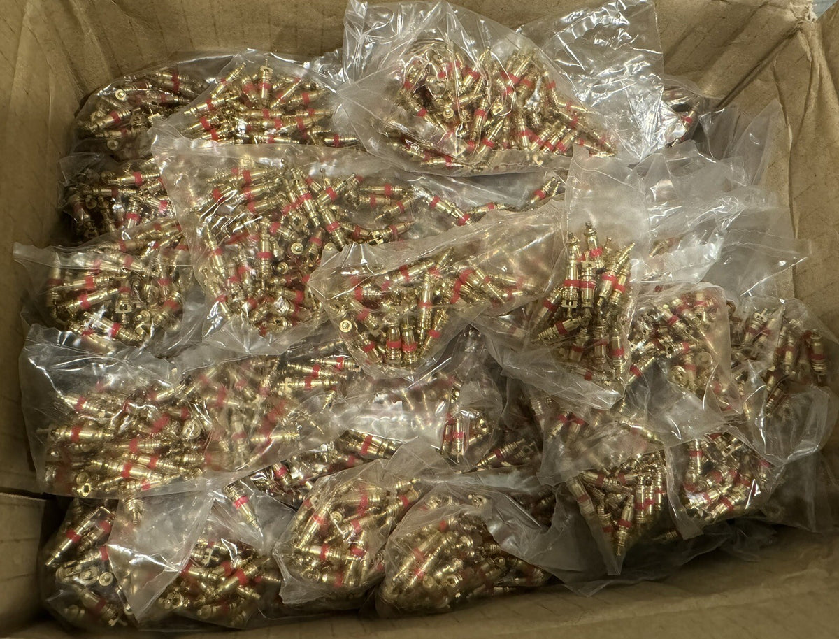 Pacific 9200 Valve Core 100 PACK NEW! FREE SHIPPING!