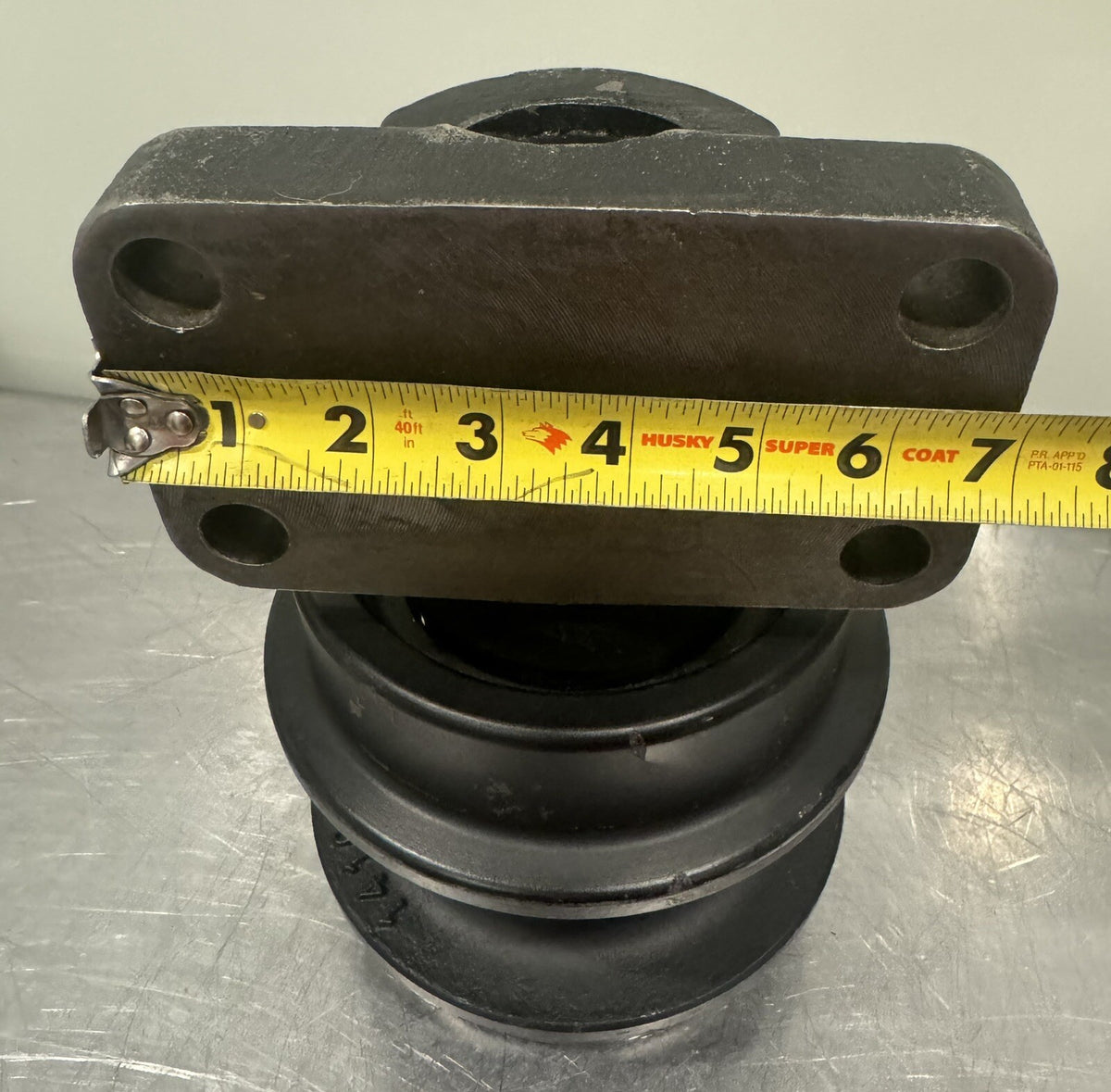 John Deere 9099140 Top Carrier Roller Genuine NEW! FREE SHIPPING!