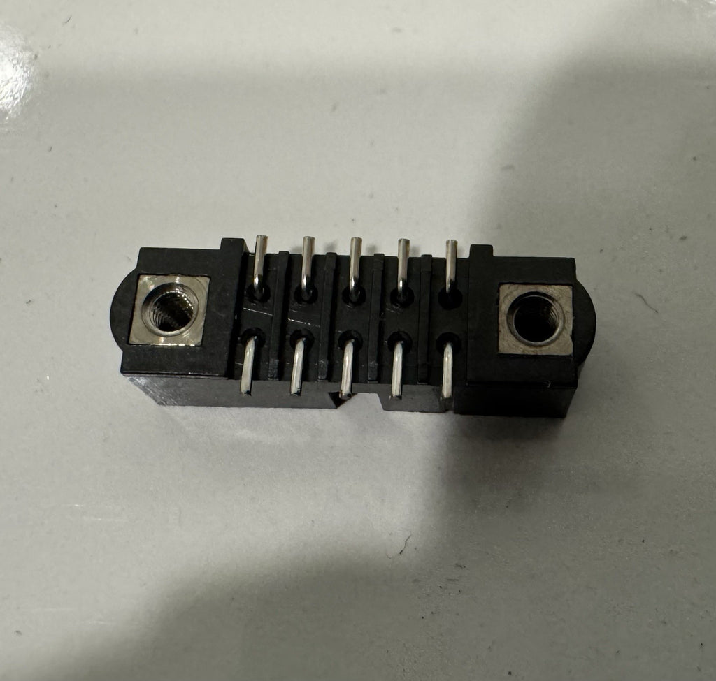 M80-5021042 Harwin 5+5 Pos. Male DIL Vertical SMT Conn. Jackscrews 56AC6214 NEW!