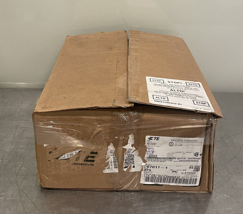 TE Connectivity 207017-1 Wire Housing Rectangular Connector Housing NEW!