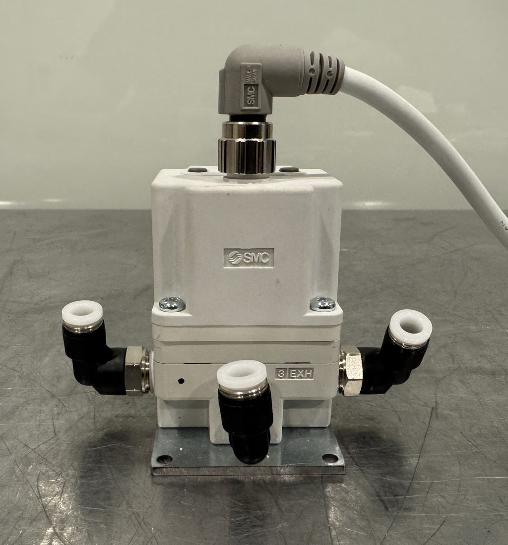 SMC ITV1030-31N2CL4 Electro-Pneumatic Regulator Pressure Controller NEW!