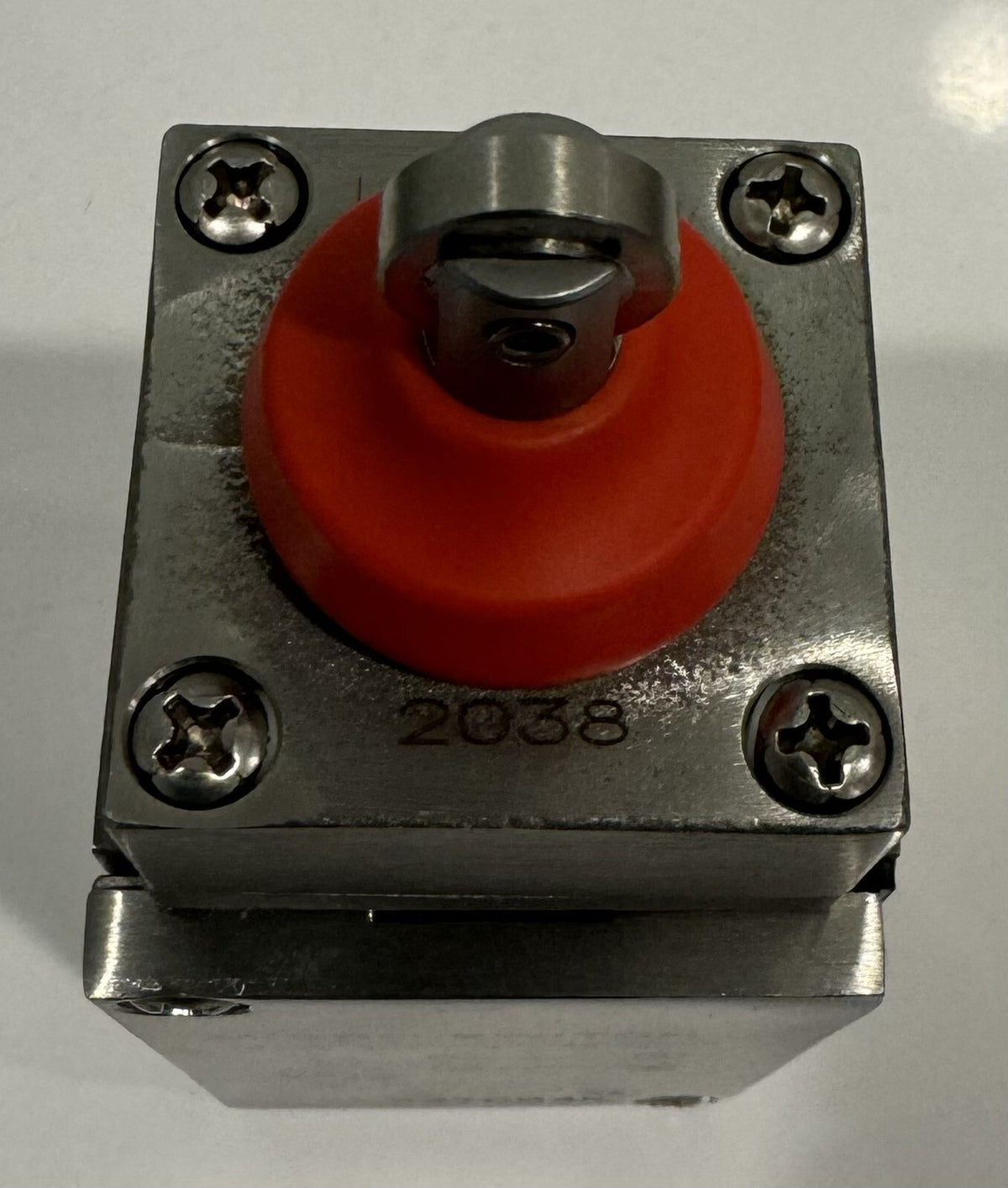Honeywell LS2YDB4K Limit Switch Top Roller Micro switch NEW! FREE SHIPPING!