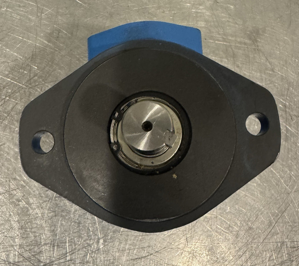 V101P7P1B20R Hydraulic Vane Pump For Vickers NEW! FREE SHIPPING!