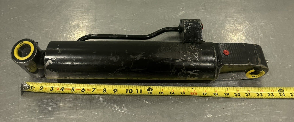 WCM2780060 Hydraulic Cylinder STK3481411A131 1.5” Rod NEW! FREE SHIPPING!