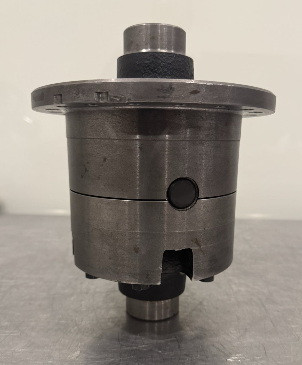 Differential 18 Bolt 33 Spline 448/42301 D-126 NEW! FREE SHIPPING!