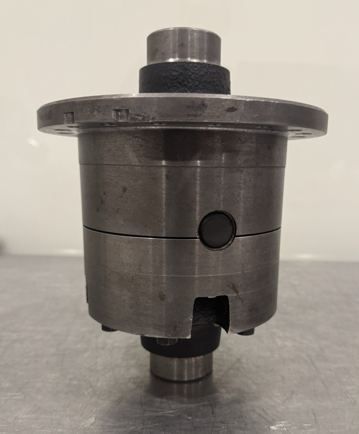 Differential 18 Bolt 33 Spline 448/42301 D-126 NEW! FREE SHIPPING!
