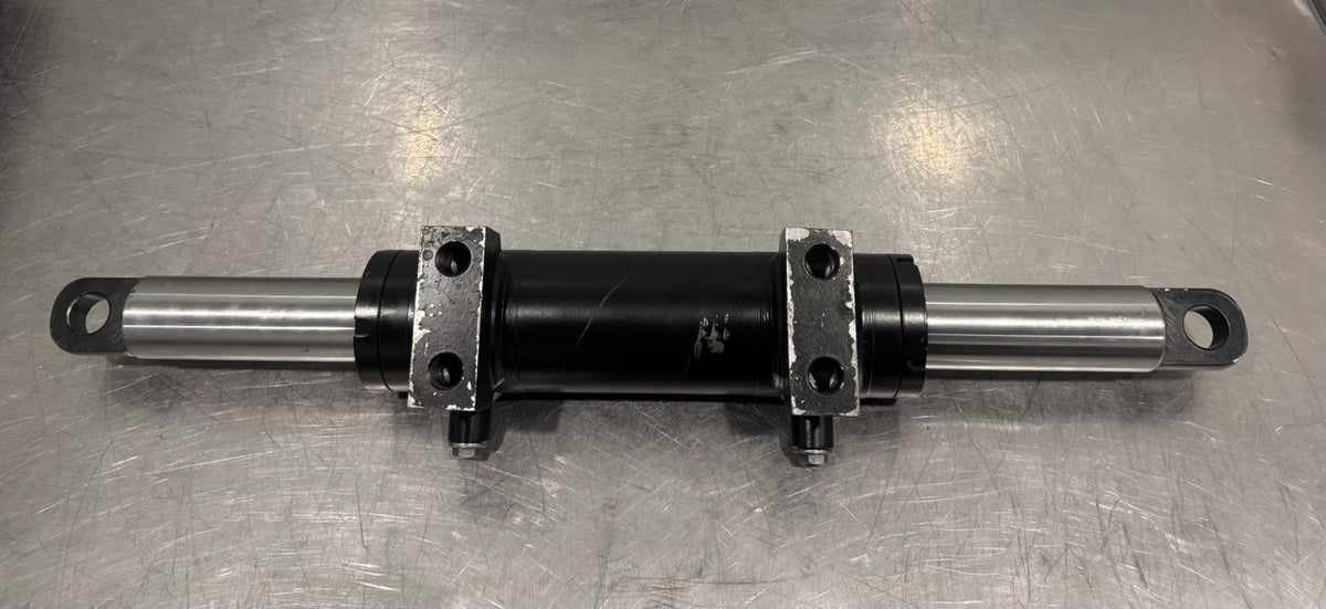 Z04X1-20204 Steering Cylinder HC 25 2 20 0019 NEW! FREE SHIPPING!