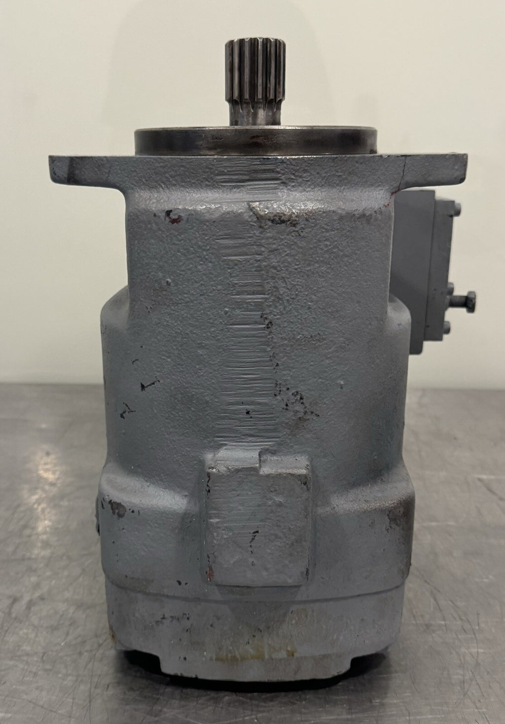 PVWH-15-RSAS-CFNN Hydraulic Pump Reman NEW! FREE SHIPPING!