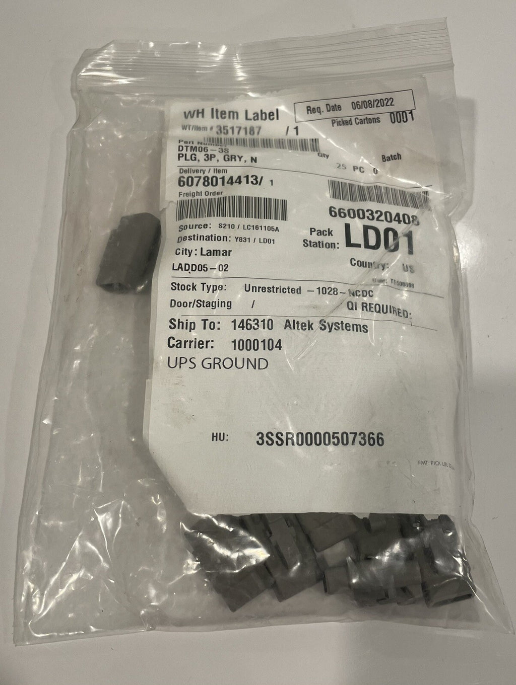 DTM06-3S Connector Plug Housing Gray NEW! FREE SHIPPING!