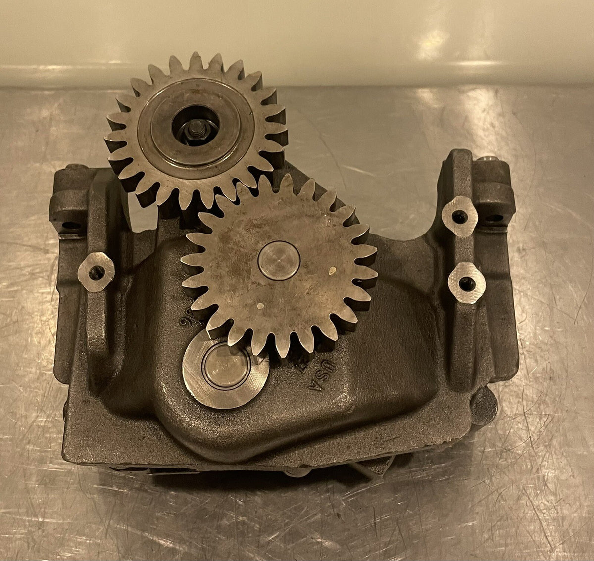 John Deere RE549534 Oil Pump ASSY UNTESTED MAY WORK! FREE SHIPPING!