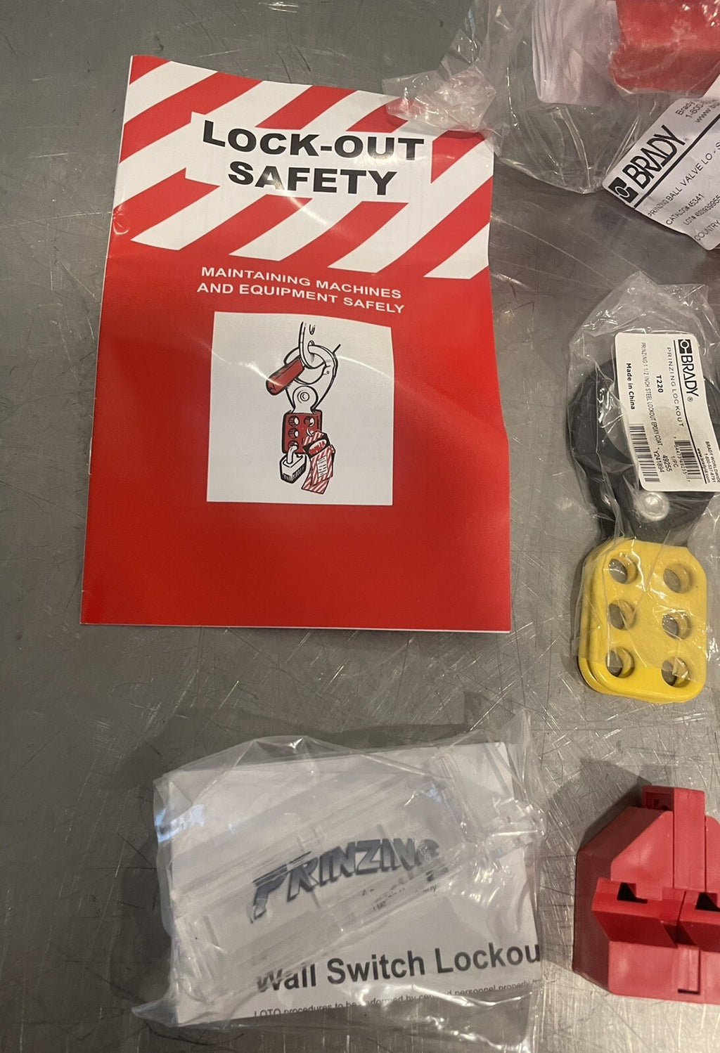 Brady 20TJ62 Portable Lockout Kit Prinzing Y384848 NEW! FREE SHIPPING!