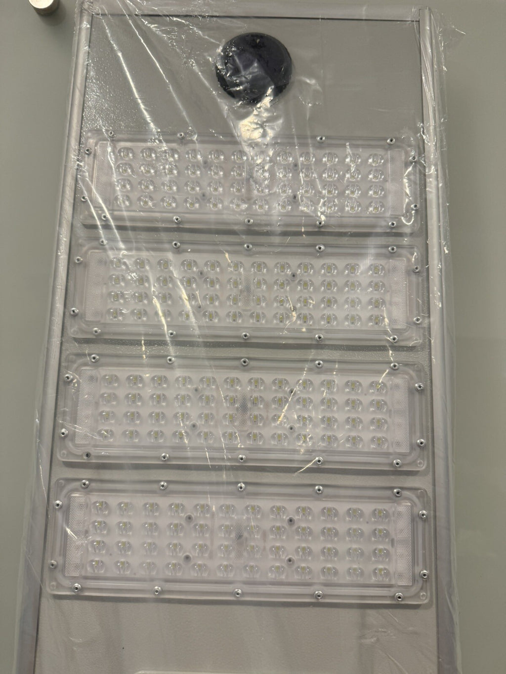 Solar Street Light 60W LED 6000K Heavy Duty NEW IN BOX! FREE SHIPPING!