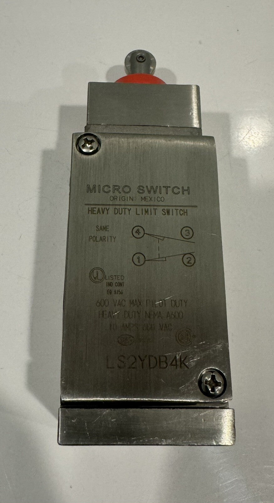 Honeywell LS2YDB4K Limit Switch Top Roller Micro switch NEW! FREE SHIPPING!