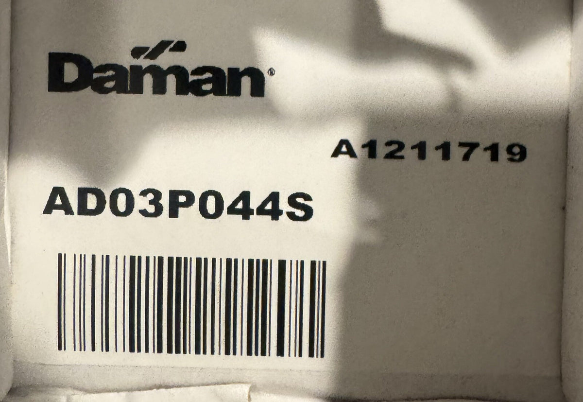 Daman AD03P044S Hydraulic Valve Manifold NEW IN BOX! FREE SHIPPING!