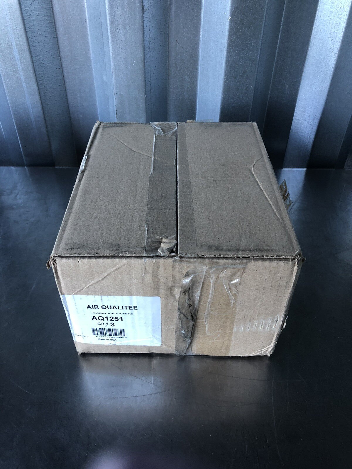 Air Qualitee AQ1251 Air Filter Ford F150 F250 F350 Expedition NEW IN BOX!!