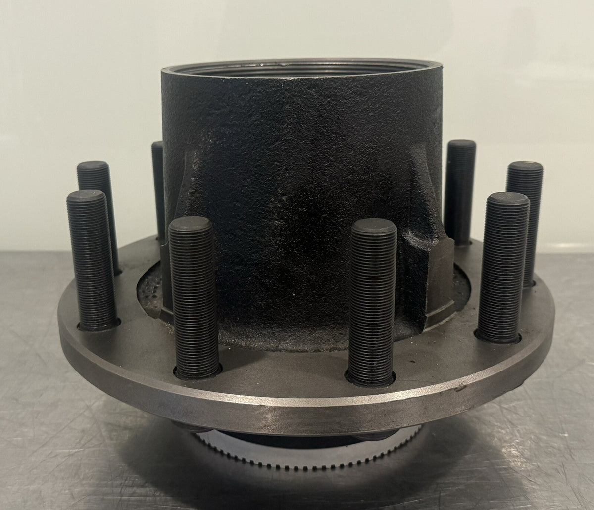 150T1201S2  Outboard Mount Hub ASSY 10 Stud NEW! FREE SHIPPING!