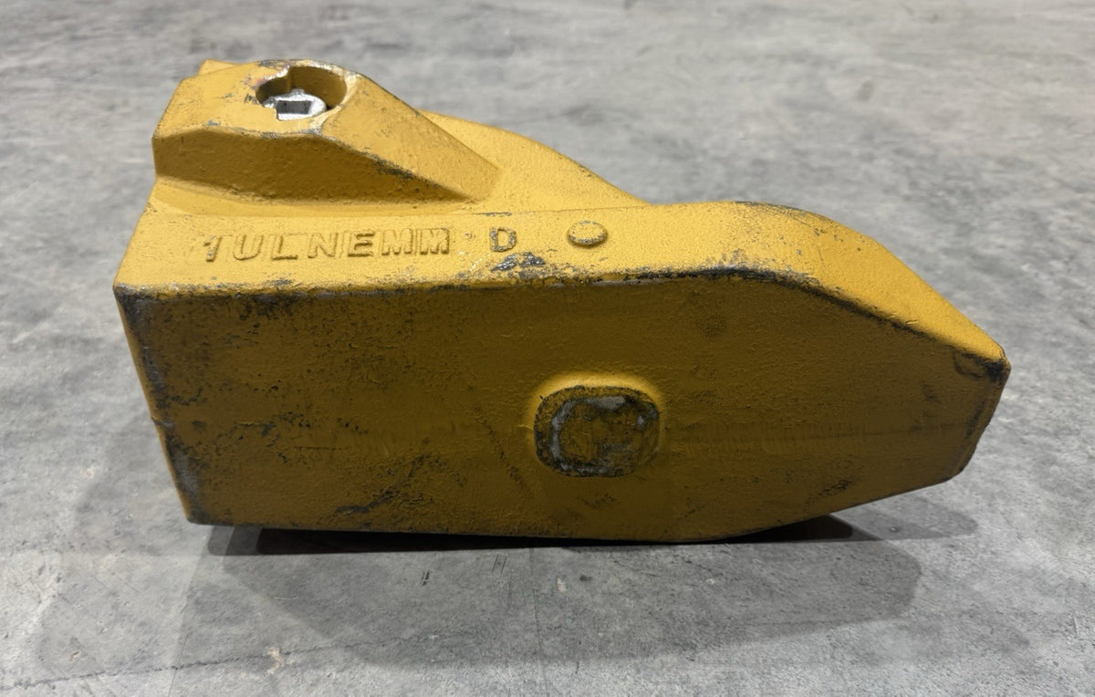 Caterpillar 539-5720 CAT Bucket Tip Tooth Genuine NEW! FREE SHIPPING!