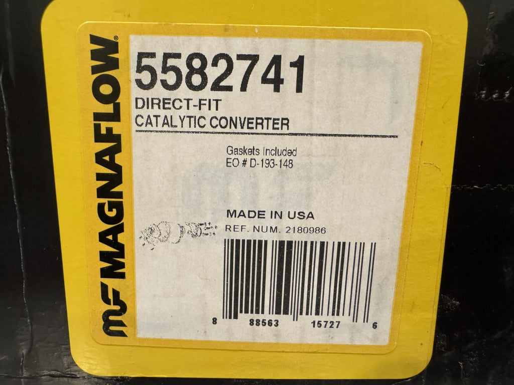 Magnaflow 5582741 Manifold Catalytic Converter CARB Compliant NEW IN BOX!