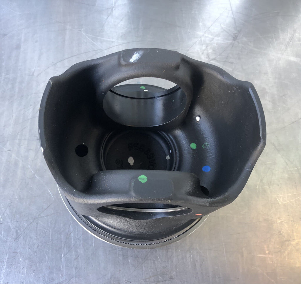 Detroit Diesel A4720371701 Piston Mercedes NEW! FREE SHIPPING!