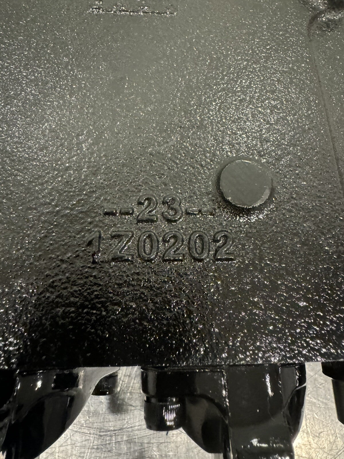 Cross Mfg 135945 Hydraulic Valve Assy BA211AAG3PF0 NEW IN BOX! FREE SHIPPING!