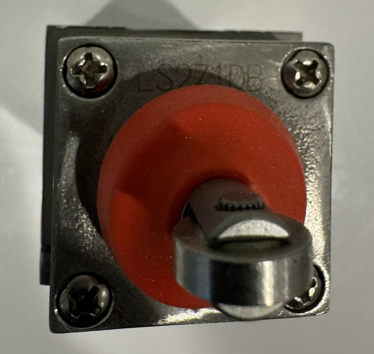 Honeywell LS2YDB4K Limit Switch Top Roller Micro switch NEW IN BOX!