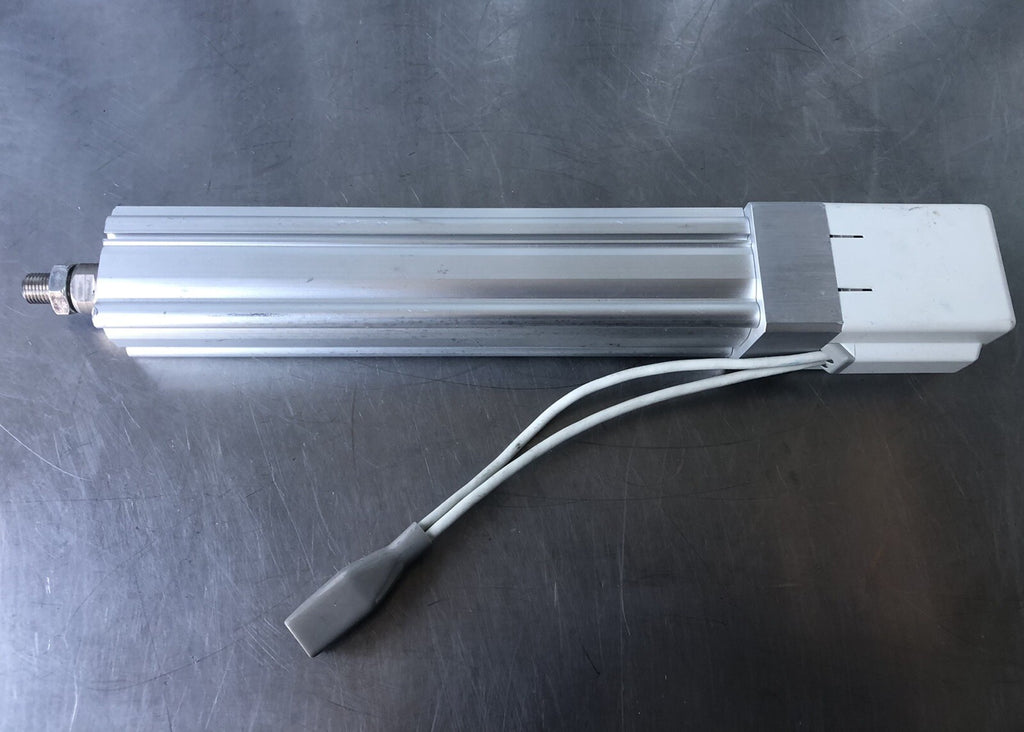 SMC LEY32DB-150CM Electric Actuator Slider Rod Type NEW!! FREE SHIPPING!!