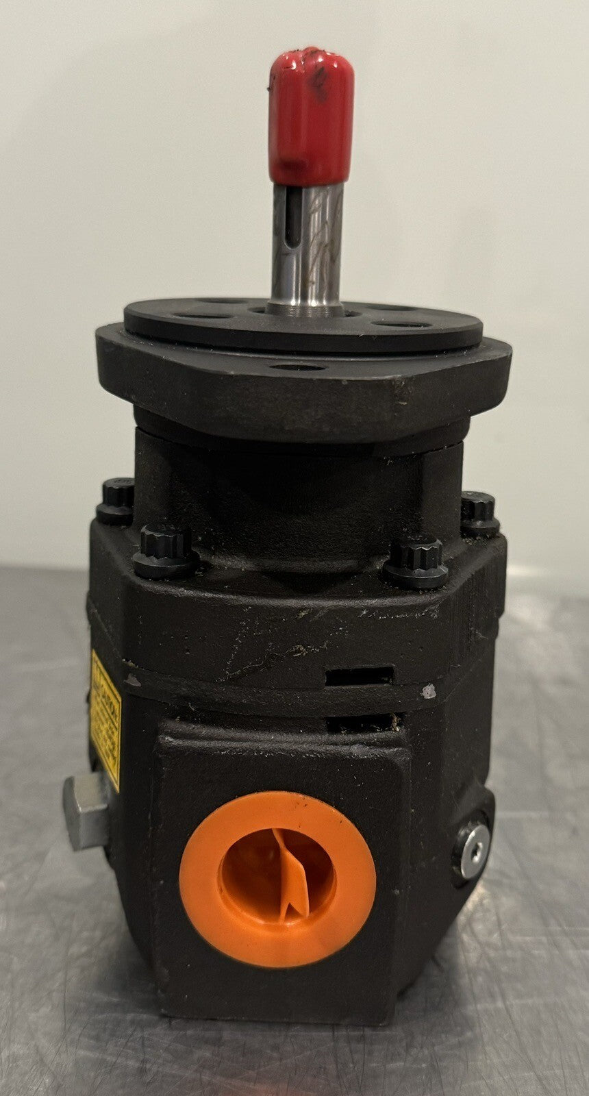 Parker M4B01512S20NB Hydraulic Motor High Speed NEW! FREE SHIPPING!