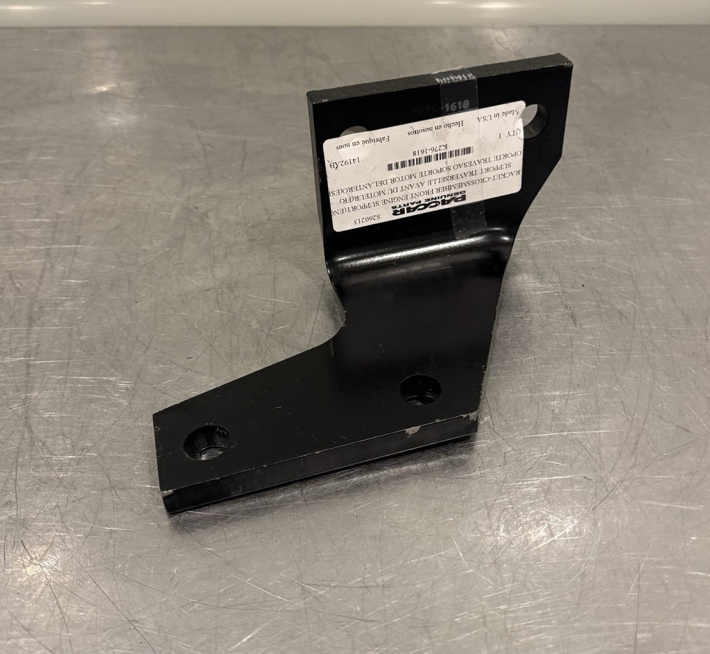Paccar K276-1618 Right Front Engine Support Crossmember Bracket NEW! SHIPS FREE