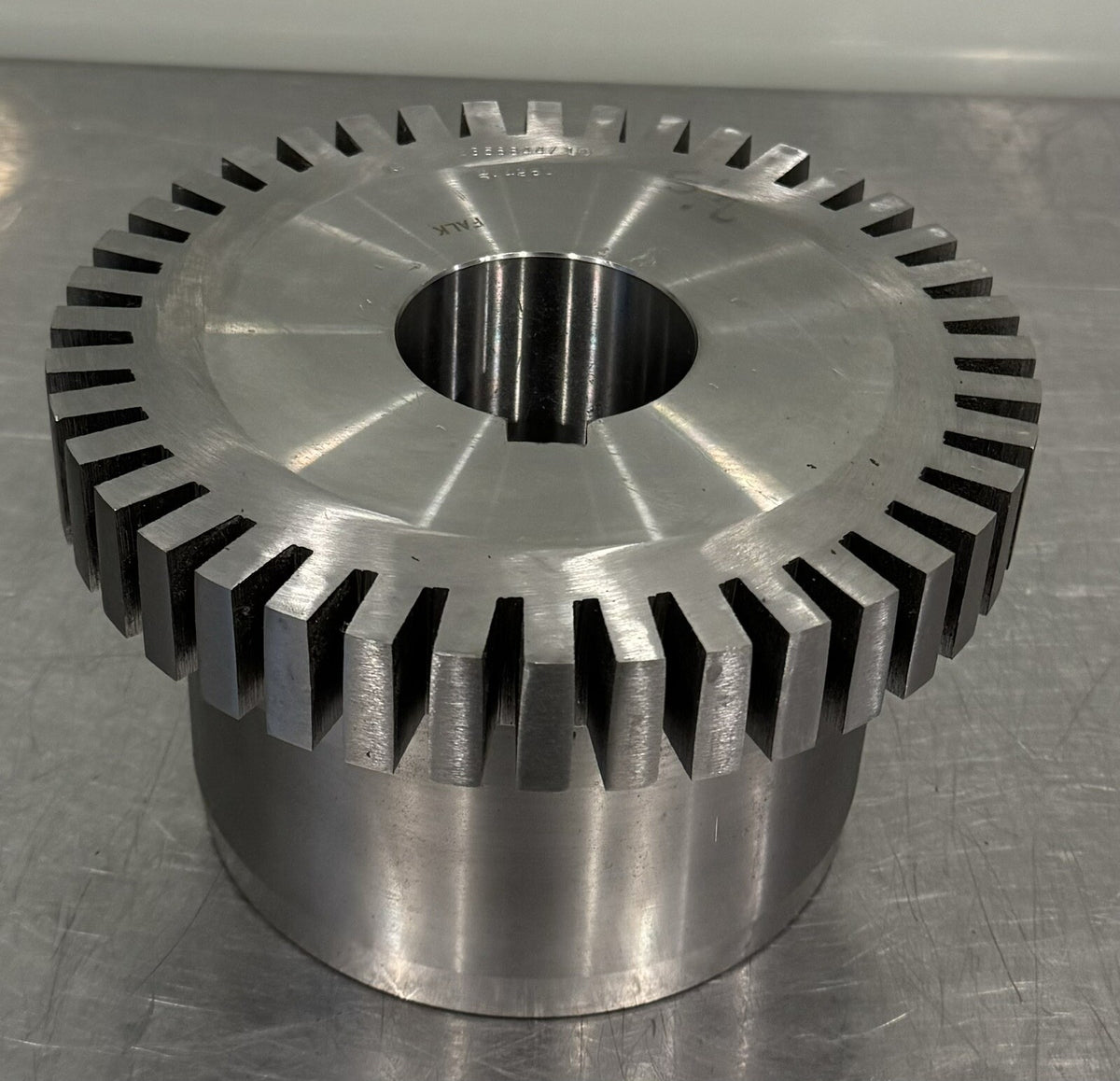 Rexnord 91040101 Steelflex Grid Coupling Hub Keyed 2.5” Bore NEW! FREE SHIPPING!