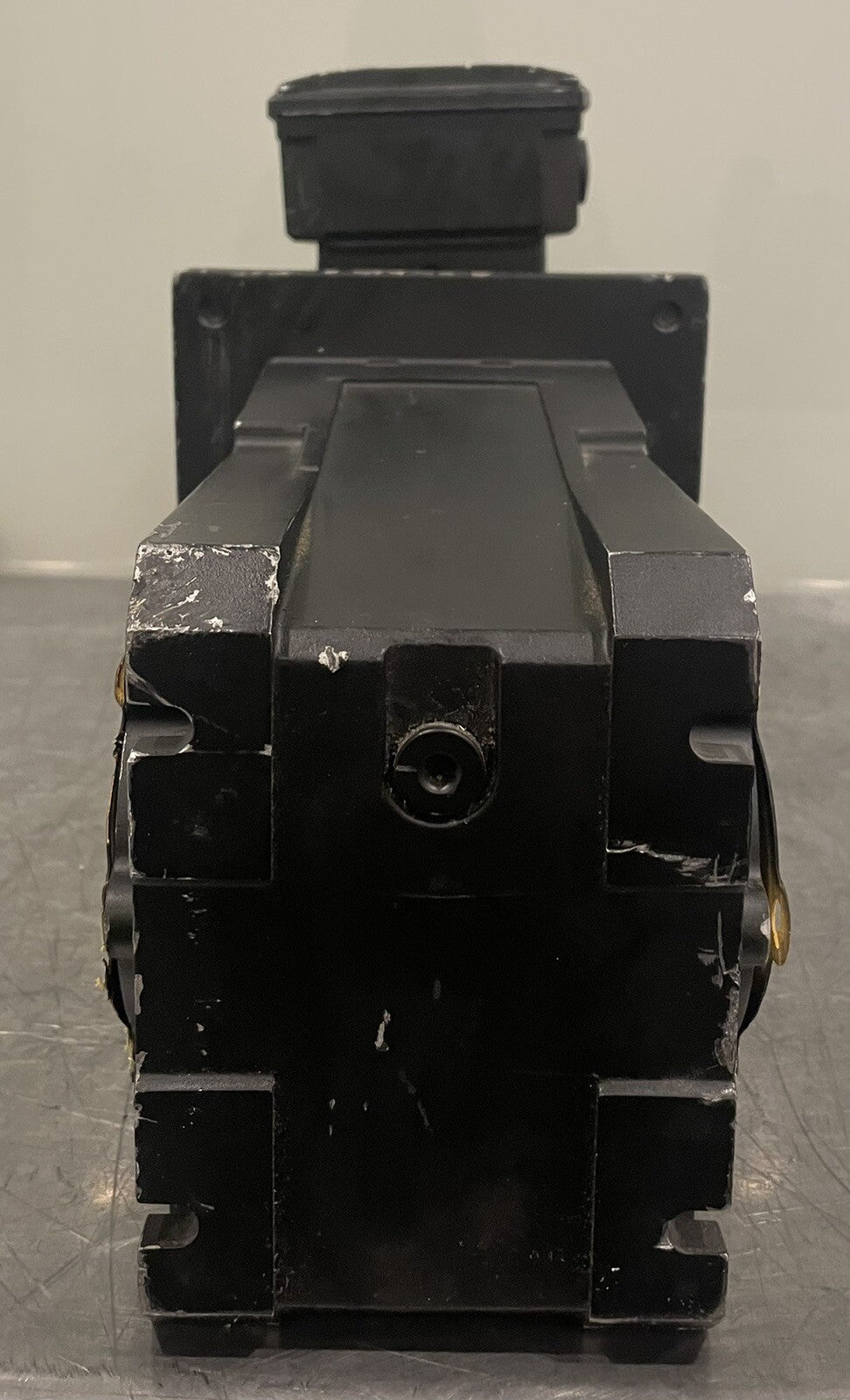 Lenze GKR05-2M HAR 100C12 AC Gear Motor 2 Stage Bevel Gear Box NEW! SHIPS FREE!!