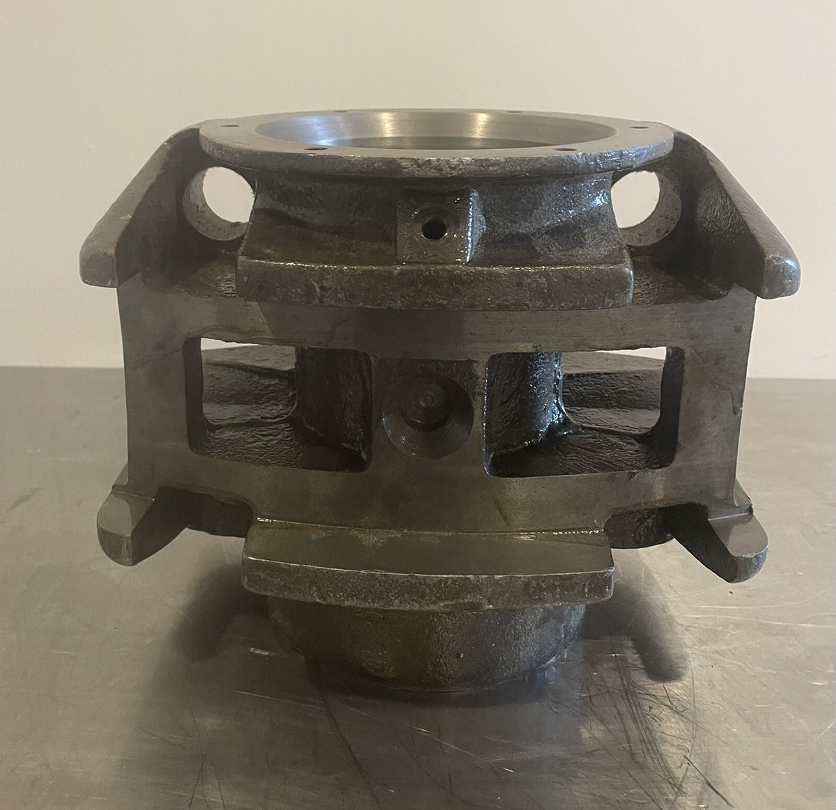 M1116 Trunnion For Mack NEW! FREE SHIPPING!