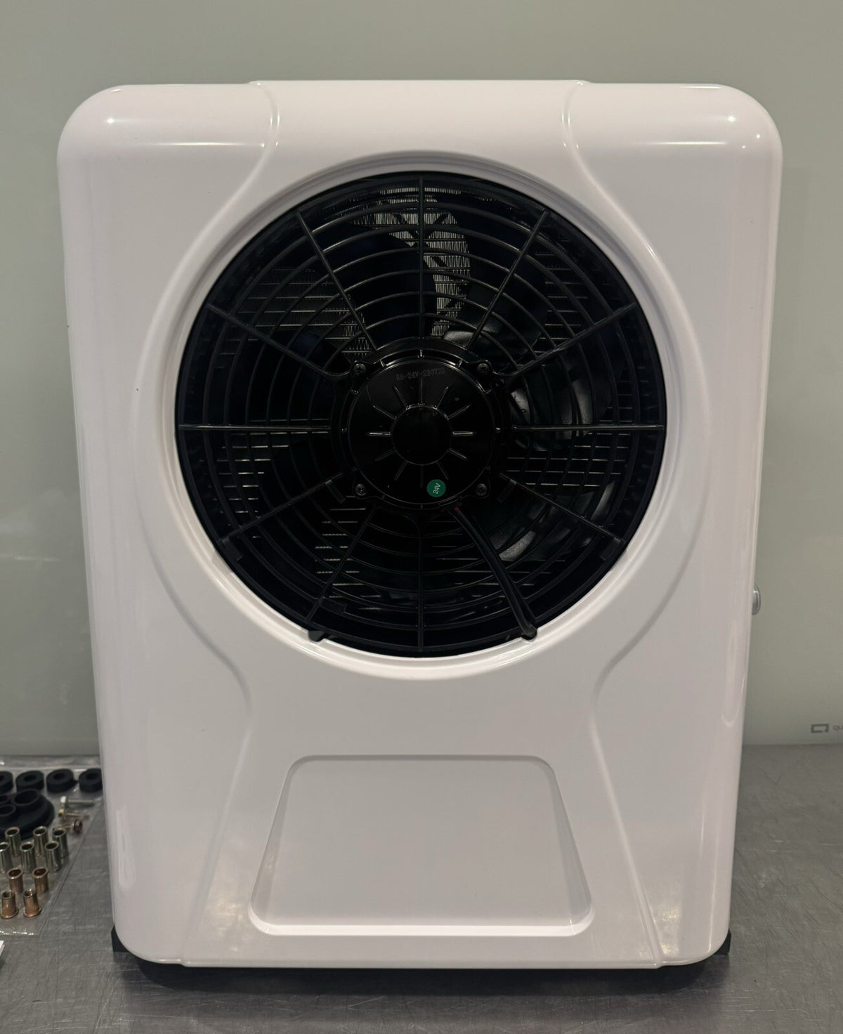 B-Cool AC Flex Mount 24V Green Power Air Conditioner NEW IN BOX!