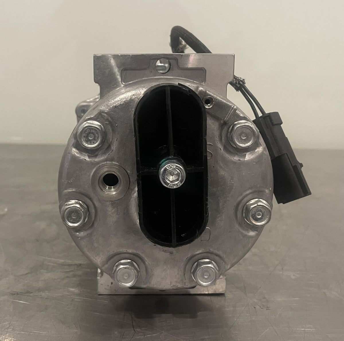 FLT4892Q AC Compressor For International NEW! FREE SHIPPING!