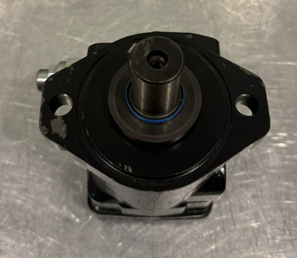 Danfoss 201110A1915AFFAAP Hydraulic Motor NEW! FREE SHIPPING!
