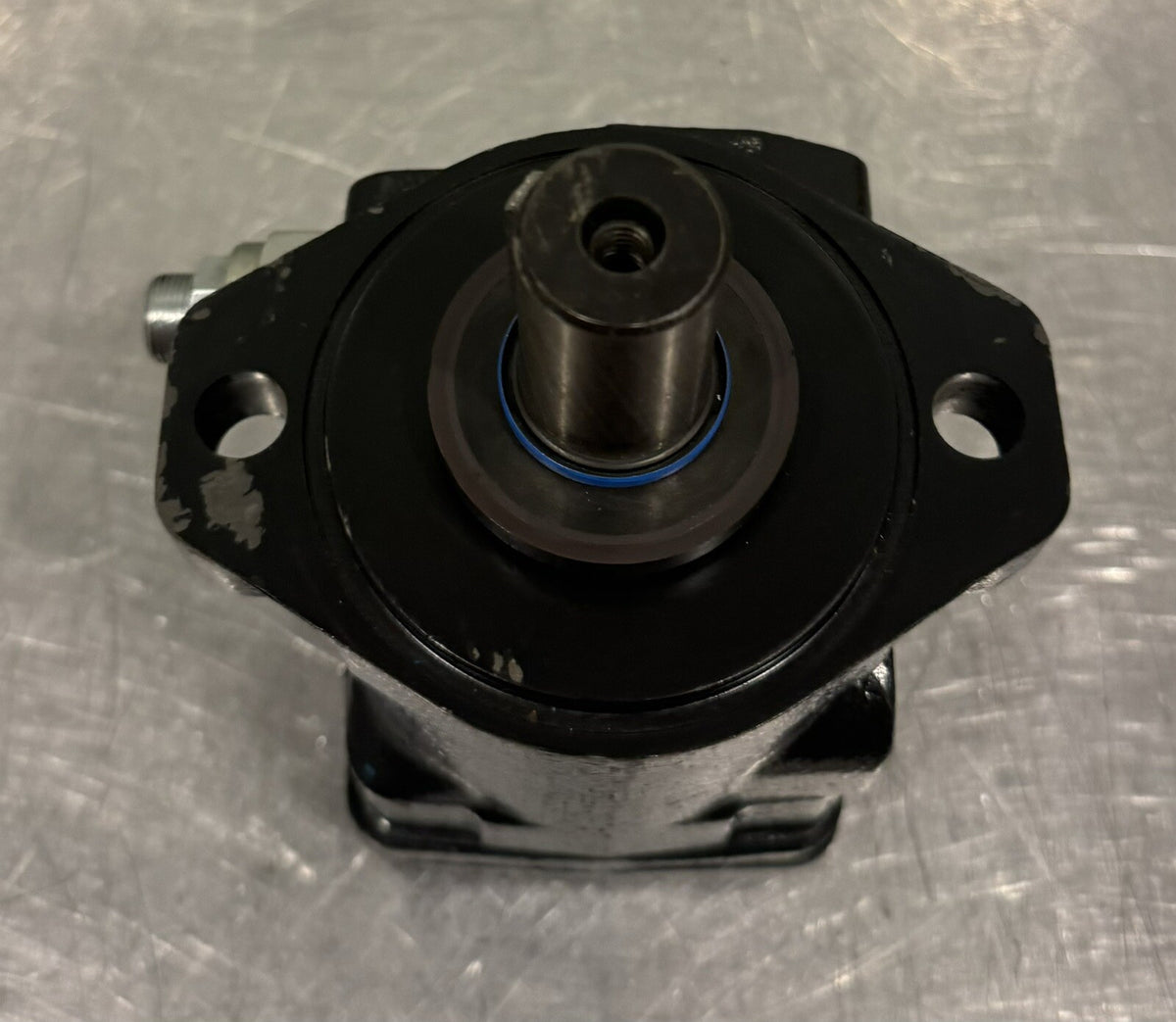 Danfoss 201110A1915AFFAAP Hydraulic Motor NEW! FREE SHIPPING!