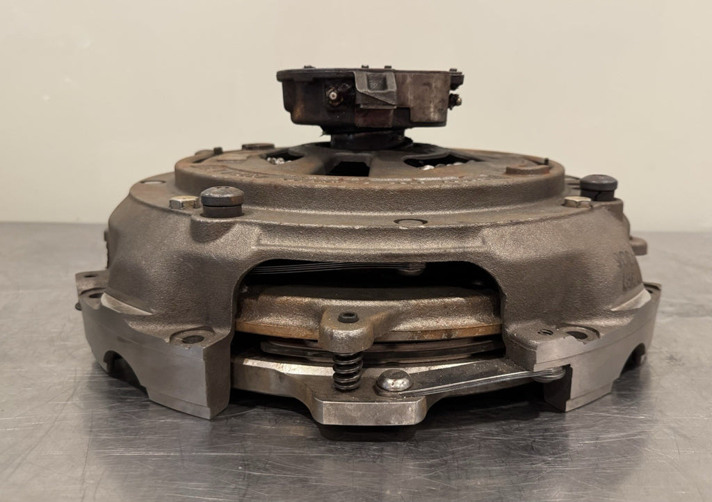 Eaton 309701-82 Clutch Agvantage Self Adjust Heavy Duty NEW! SHIPS FREE!