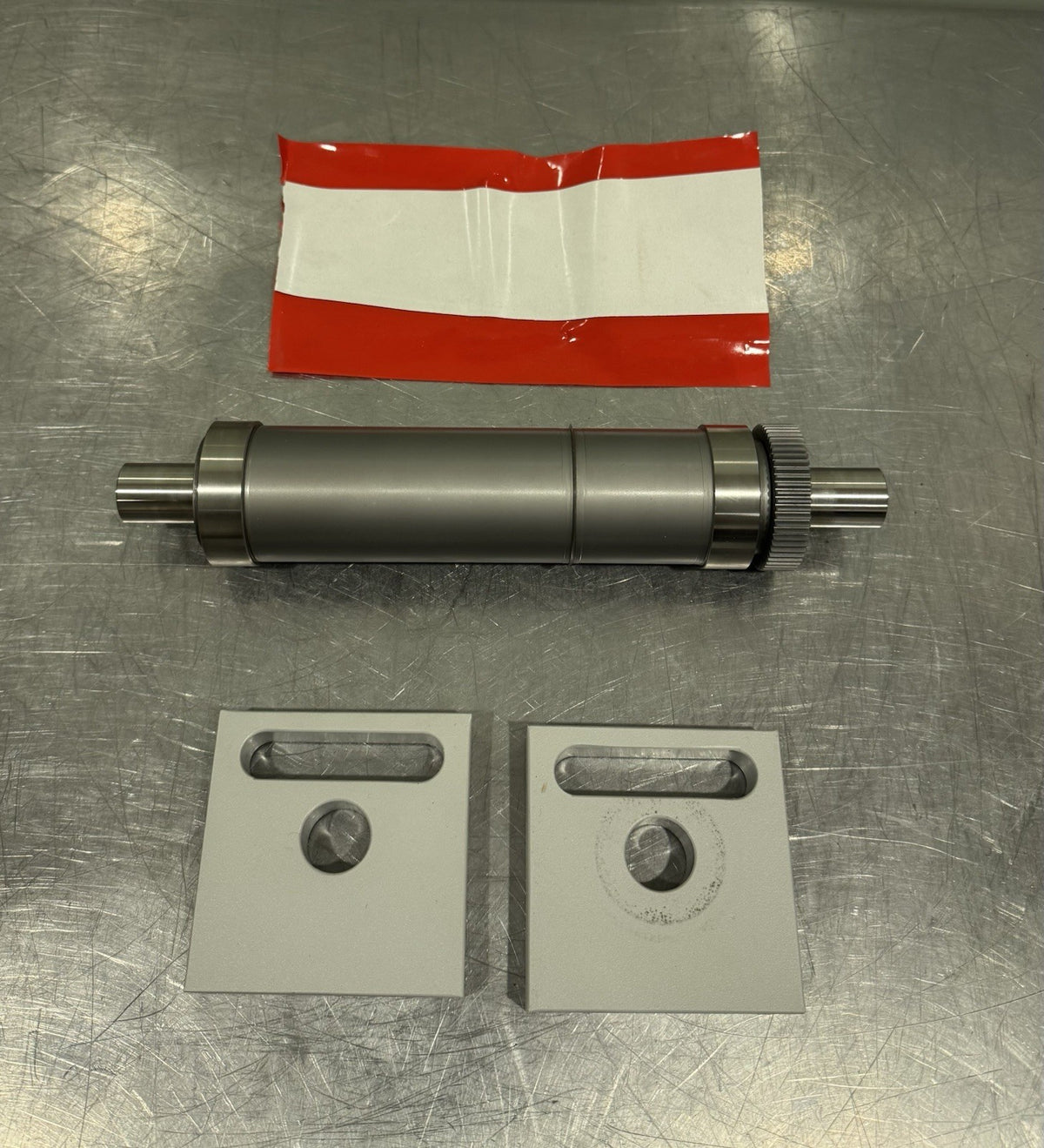 CRD 105047  Off Center Linear Die 59TG USA D NEW IN BOX! SHIPS FREE!